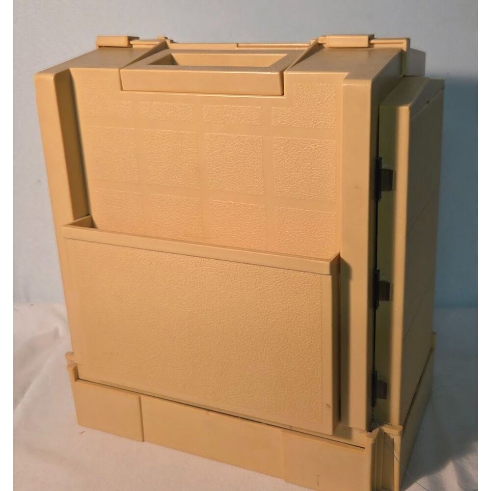 Vintage Plastic Sewing Organizer Box w/ Thread Bobbins & Notions Storage